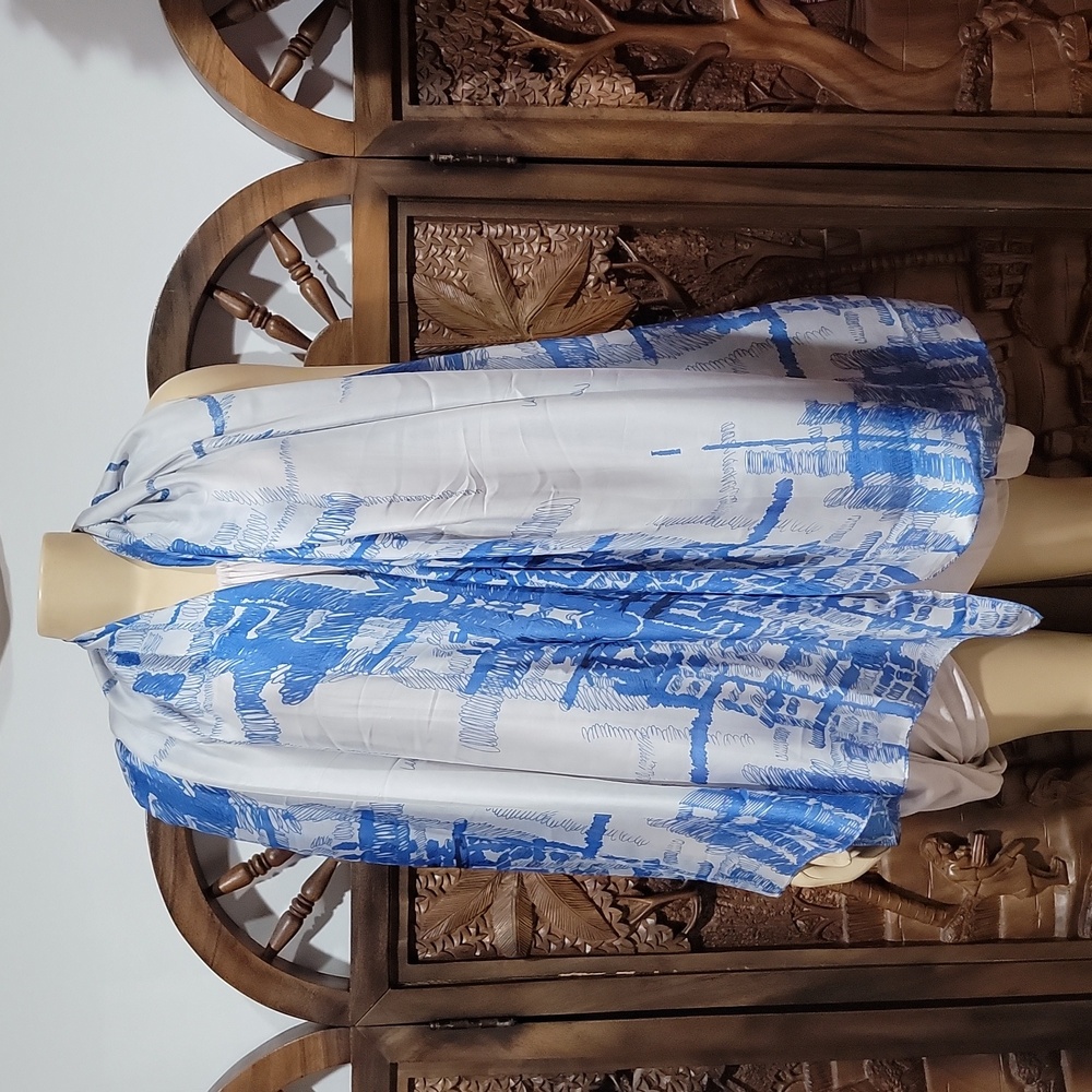 Vintage authentic chanel scarf Shawl pretty colorful blue silk  35"×72"